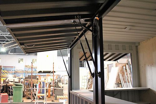 CONTENEDOR DE 20 PIES EQUIPADO PARA USO DE BAR/CAFETERÍA
