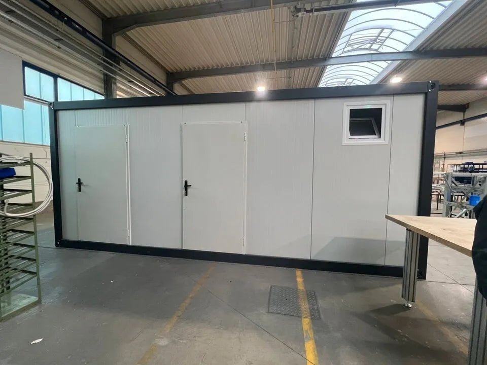 CONTENEDOR SANITARIO 6,0 x 2,4 x 2,6 M
